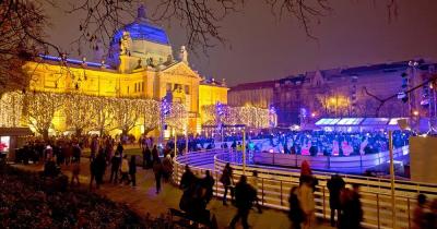 Weihnachtsmarkt Zagreb -  Weihnachts Eis Park