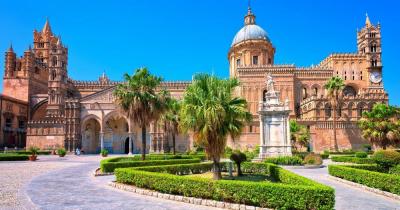 Palermo - Blick auf die Cathedral von Palermo