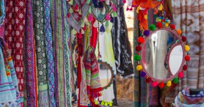 Punta Arabi - Hippiemarkt - Tücher