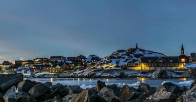 Nuuk - Der alte Seehafen im Sonnenuntergang