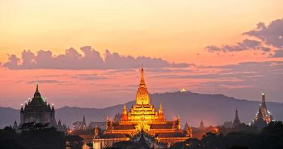 Myanmar - Bagan bei Dämmerung