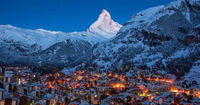 Zermatt - Stadt im abendlichen Licht