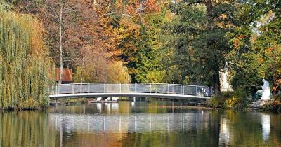 Maksimir-Park - Brücke über den See