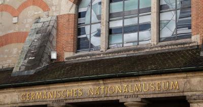 Germanisches Nationalmuseum - Eingangsschild