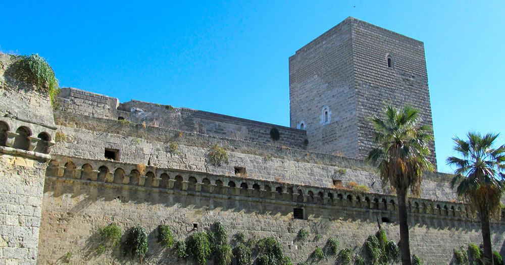 Bari / Schloss Svevo in Bari