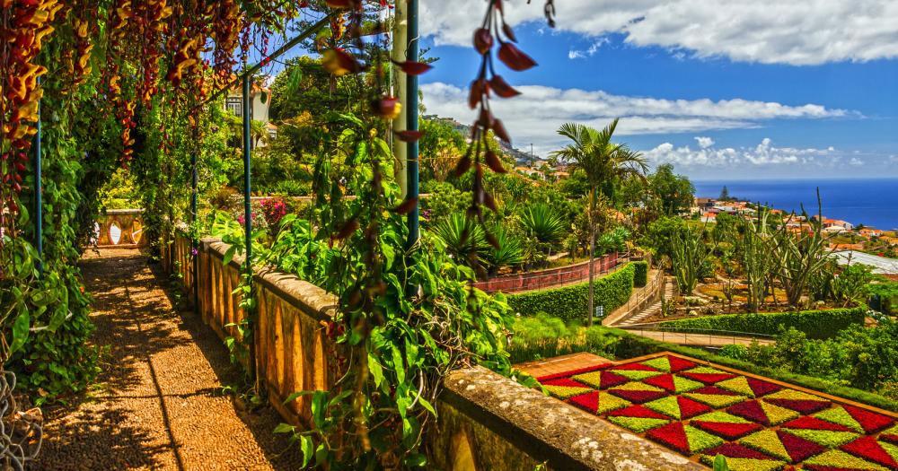 Madeira - Blick in den Monte Palace Tropical Garden in Funchal