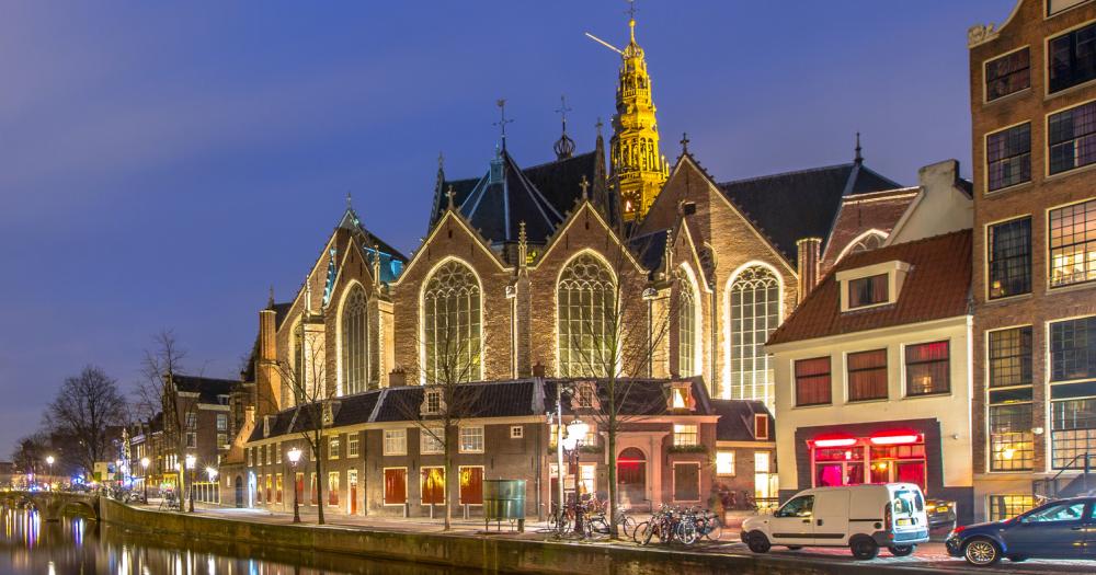 Amsterdam - Blick auf die Oude Kerk
