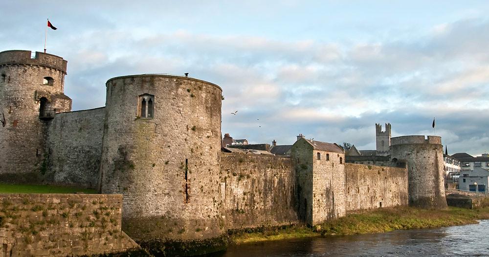 Limerick / Nahaufnahme von King John Castle