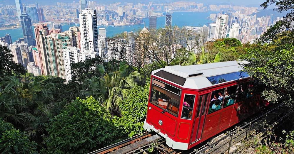 Peak Tram / die Standseilbahn auf Hongkong Island 