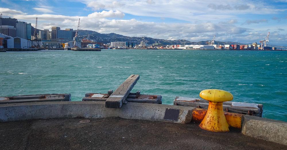 Wellington Harbour / Wellington Harbour