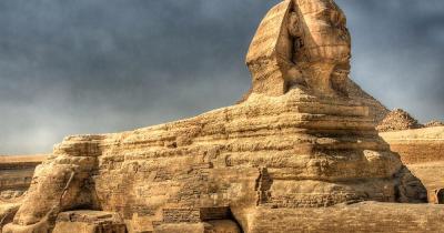 Große Sphinx von Gizeh - die Sphinx vonn der Seite