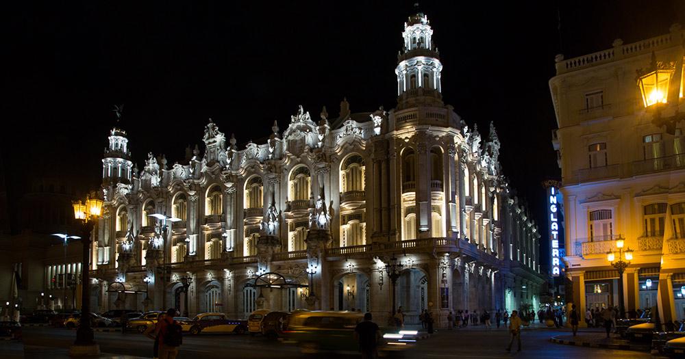Gran Teatro de La Habana - das Gran Teatro de La Habana am Abend