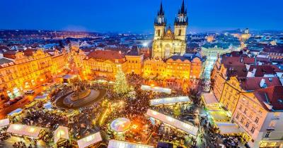 Prager Weihnachtsmarkt - Weihnachtsmarkt von oben