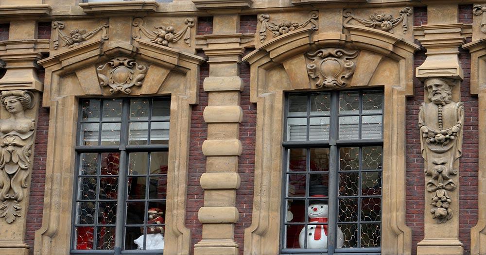 Weihnachtsmarkt Lille - Fensterdekoration zu Weihnachten 