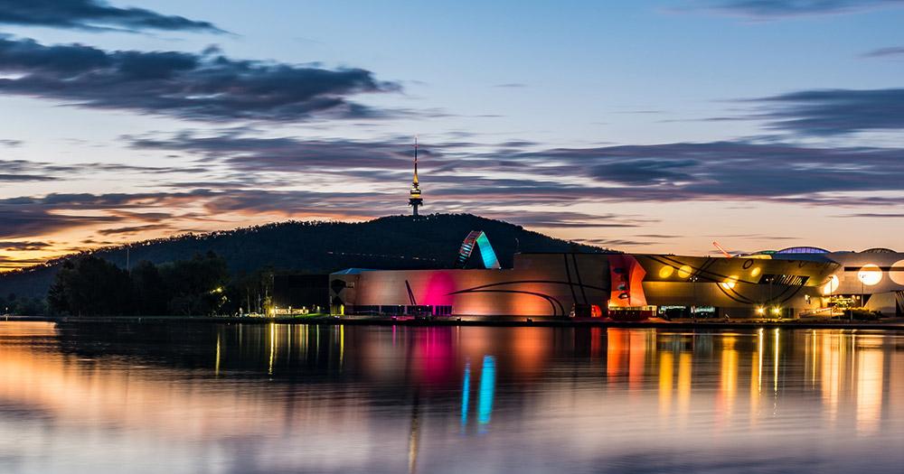 Canberra - Lake Burley Griffin 