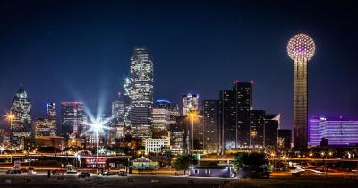 Dallas - Die Skyline bei Nacht