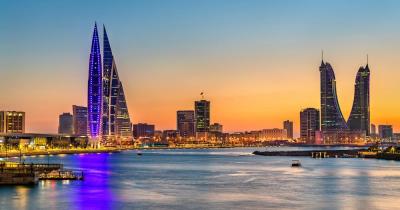 Bahrain - Skyline bei Sonnenuntergang