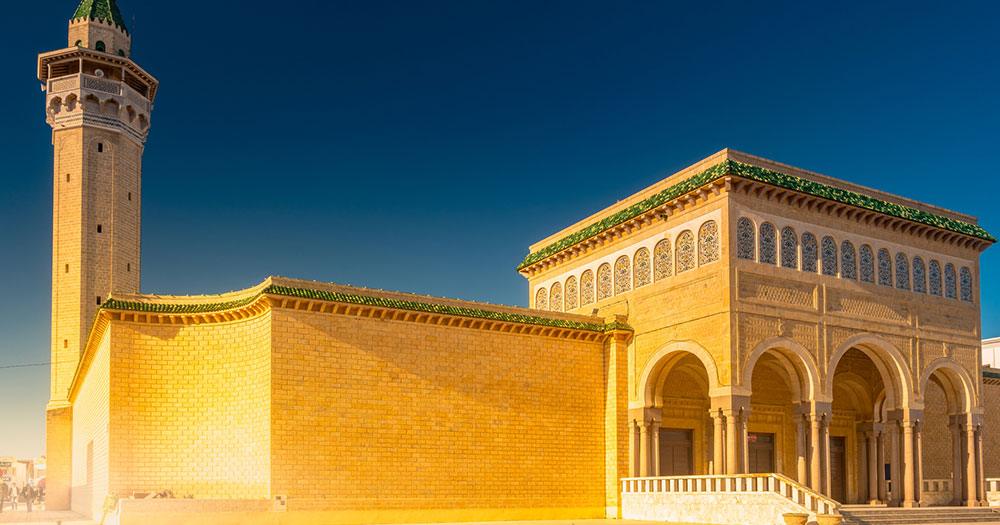 Tunesien -  Bourguiba Moschee in Monastir