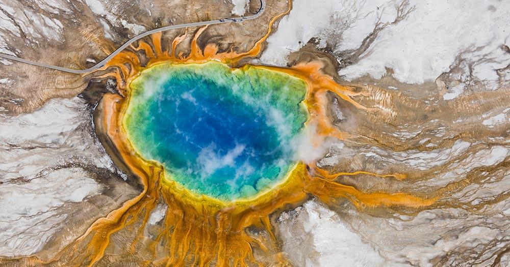 Yellowstone National Park - Grand Prismatic Spring 