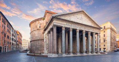 Pantheon - Blick von Aussen