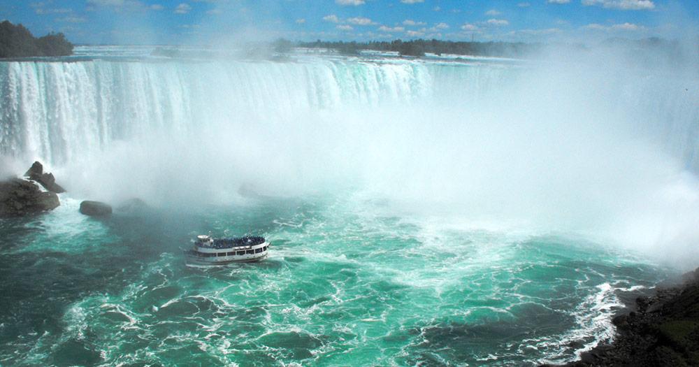 Niagarafälle - Ausflugsboot 