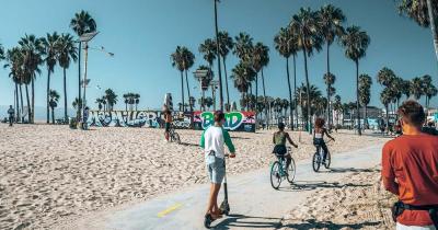 Venice Beach - Freizeitsportler am Strand