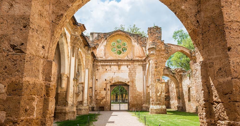 Saragossa - Eingang  Monastery of Piedra